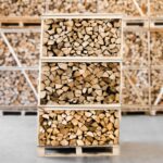 Palette de Bois de Chauffage en Charme Séché au Four - Bûches 33cm – Image 3